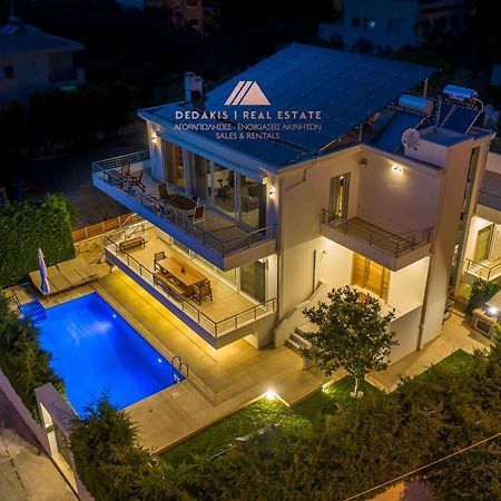 Luxury Villa Loutraki With Private Heated Pool Exterior foto